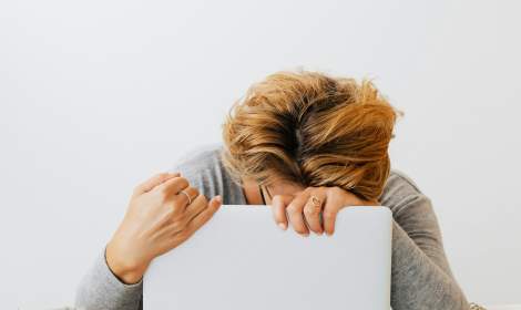 ÚNAVA aj napriek dostatočnému spánku?